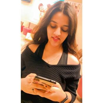 हैदराबाद में बेबीसिटर: Anjali