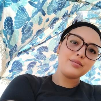 Babysitter in Marrakesh: Kheddar