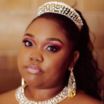 Babysitter Port of Spain: Daria