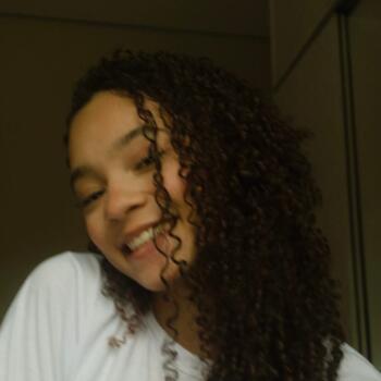 Babysitter in Rio Branco: Izabella