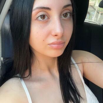 Babysitter in Ciudad del Libertador General San Martín: Betina