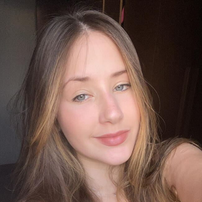 Babysitter in Ipatinga: Maria Fernanda