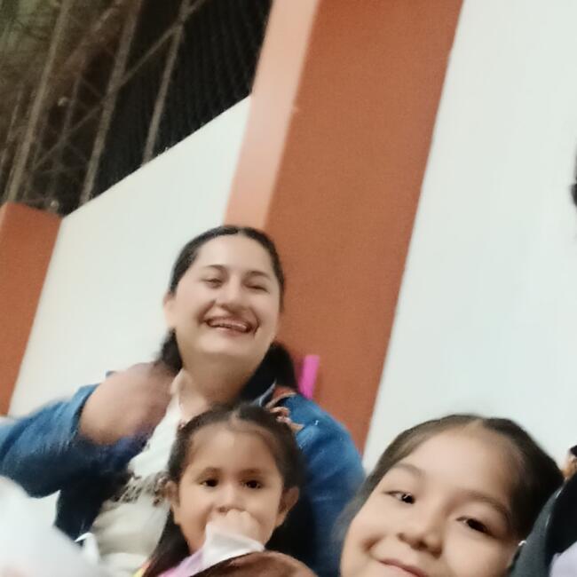 Babysitting job in Santa Cruz: Mario Antonio López Cáceres