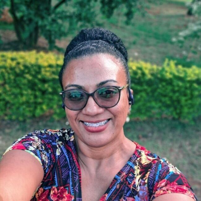 Babysitter in Ribeirão Preto: Lucimar