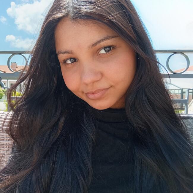 Babysitter in Viseu: Gabrielly