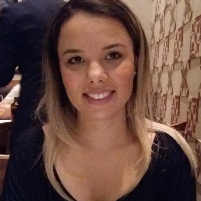 Babysitting job in Santo André: Jenifer
