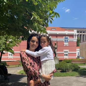 Babysitter em Lisboa: Cecília