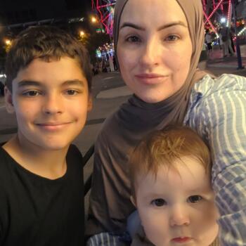 Kerja pengasuh di Kuah: Gemma