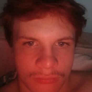 Babysitter in Cape Coral: Devon