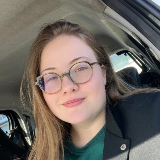 Babysitter in Caen: Amaylis