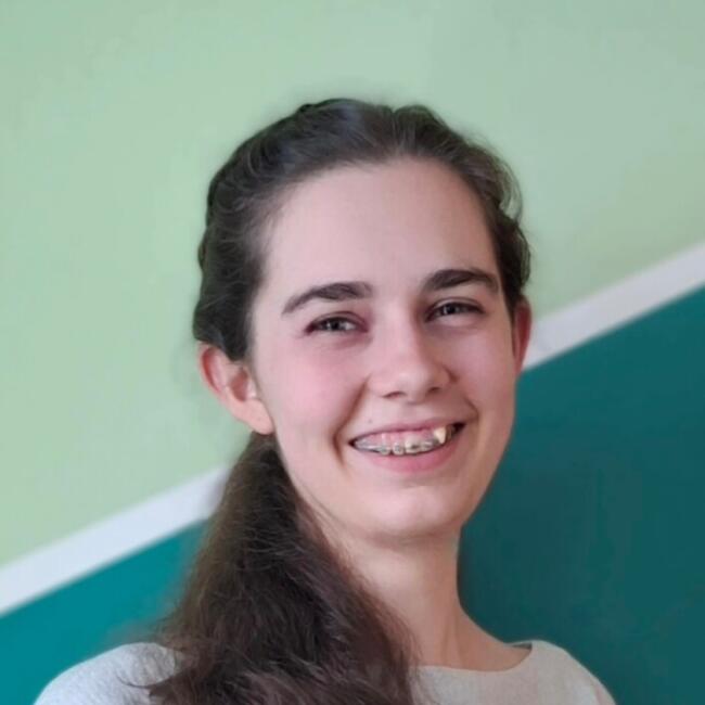 Babysitter in Chambéry: Roxane