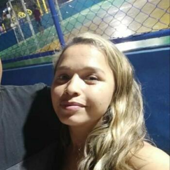 Babysitter in Niterói: Nadiely
