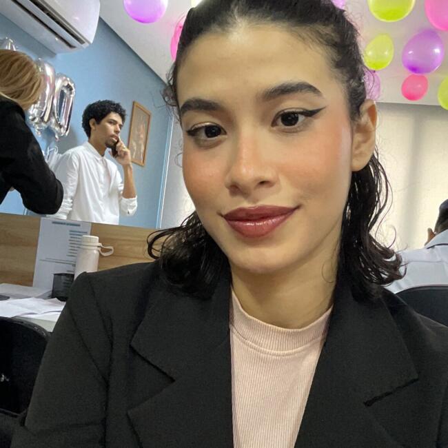 Babá em Ananindeua: Isabela