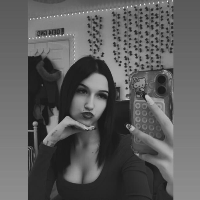 Babysitter in London: Tina