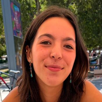 Babysitter in Loures: Victoria