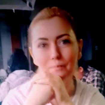 Babysitter in Bistriţa: Cristina
