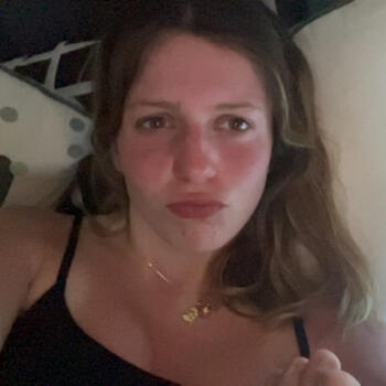 Babysitter in Woippy: Lily