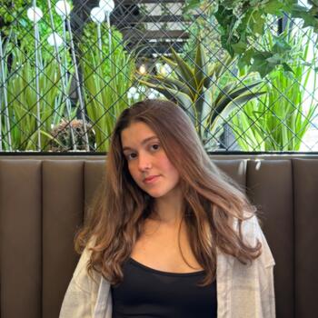 Babysitter in Lisbon: Natacha Freire