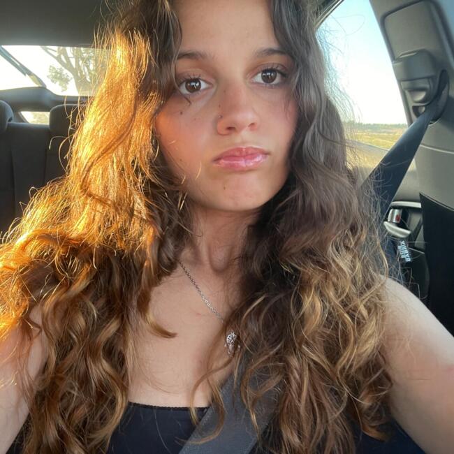 Babysitter in Coimbra: Lara