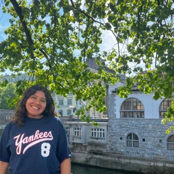 Babysitter in Santa Cruz: Mariela