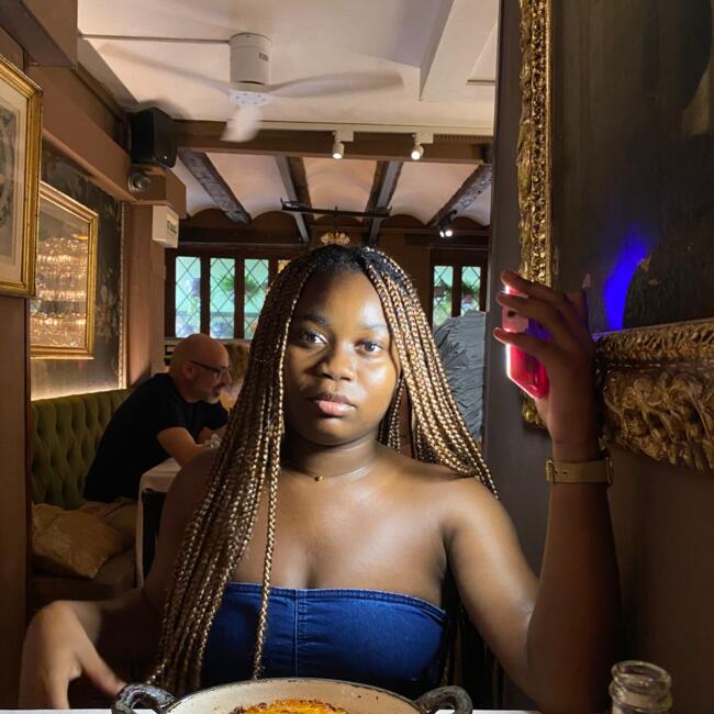 Babysitter in El Grao: Tania