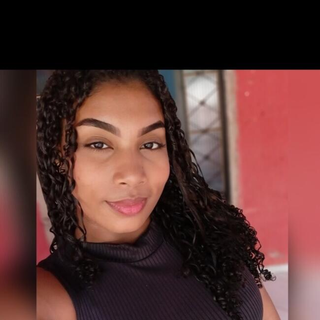 Babá em Cuiabá: Joyce