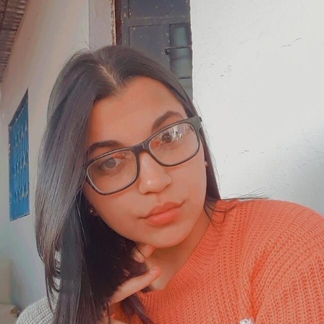 Babysitter in Montevideo: Florencia