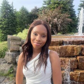 Babysitter in Montreal: Betty-Ann