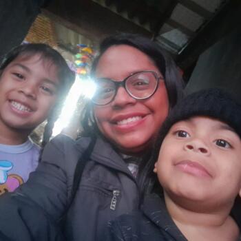 Emprego de babá em Joinville: emprego de babá Raymar