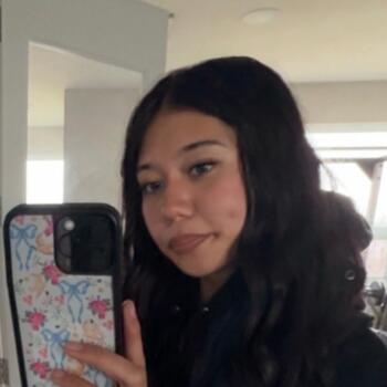 Babysitter in Orléans: Bless