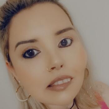 Babysitter in Pelotas: Carolina