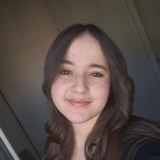 Babysitter in Toulouse: Nesrine