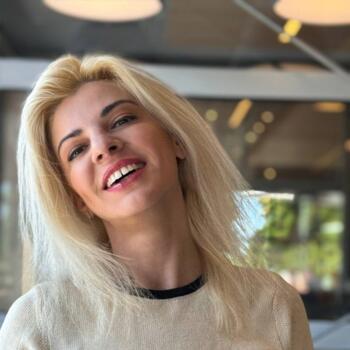 Babysitter Arnhem: Angelina