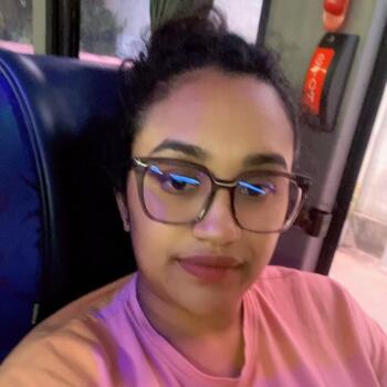 Babysitter Sri Jayewardenepura Kotte: Ivan