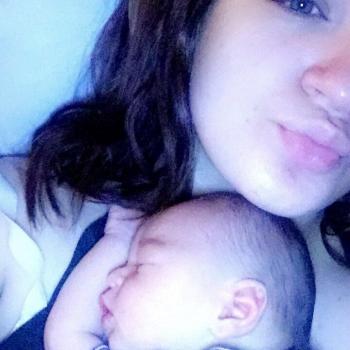 Baby-sitter Windsor: Hailey