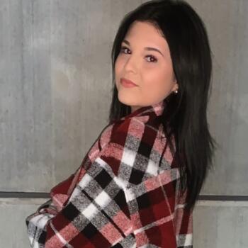 Baby-sitter in Whitby: Kaylie