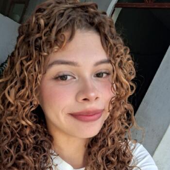 Babá em Governador Valadares: Ana Clara