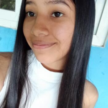 Babysitter in Panama City: Paola