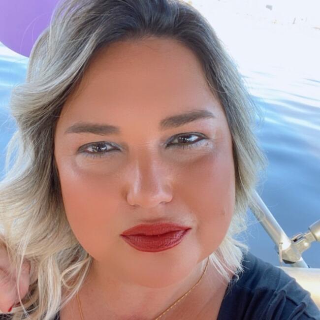 Babysitter in Novo Hamburgo: Leticia