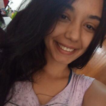 Babá em Águas Lindas de Goiás: Kemilly Gabrielly