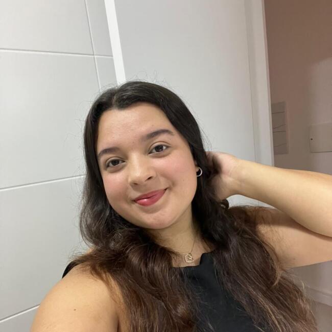 Babysitter in Alvorada (Rio Grande do Sul): Giuliane