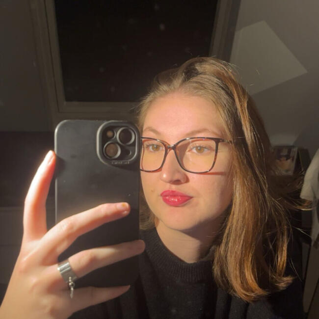 Babysitter in Villenoy: Justine