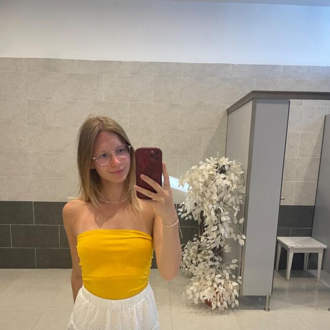 Babysitter in Prague: Simona