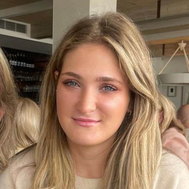 Babysitter in Melbourne: Jemima