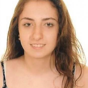 Niñera Pamplona: Ainhoa