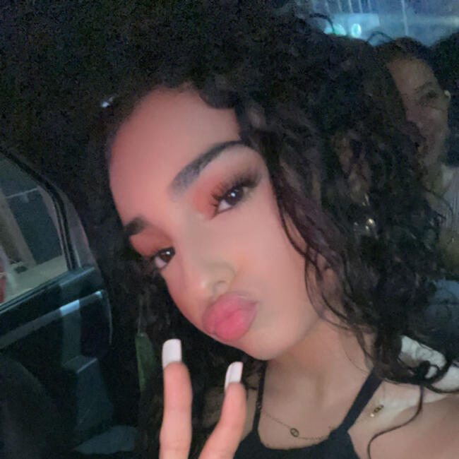 Babysitter in Liège: Amina