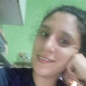 Babysitter in Lanús: Yanina