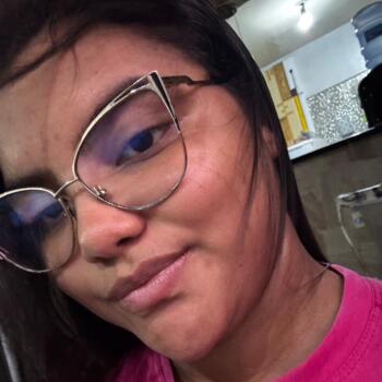 Babysitter Fortaleza: Sarah Morais