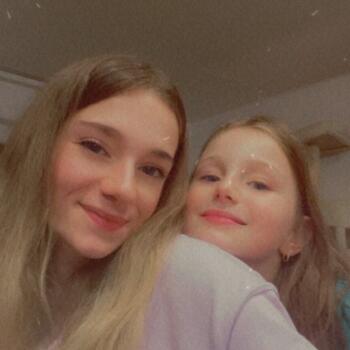 Babysitting job in Saint-Vit: babysitting job Lea