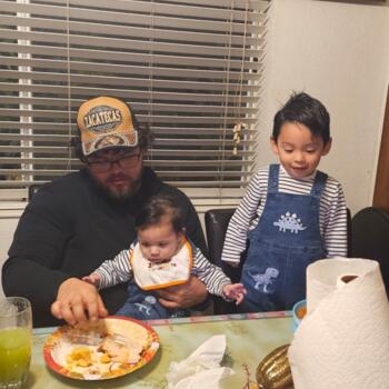 Babysitting job in Antioch: babysitting job Osvaldo